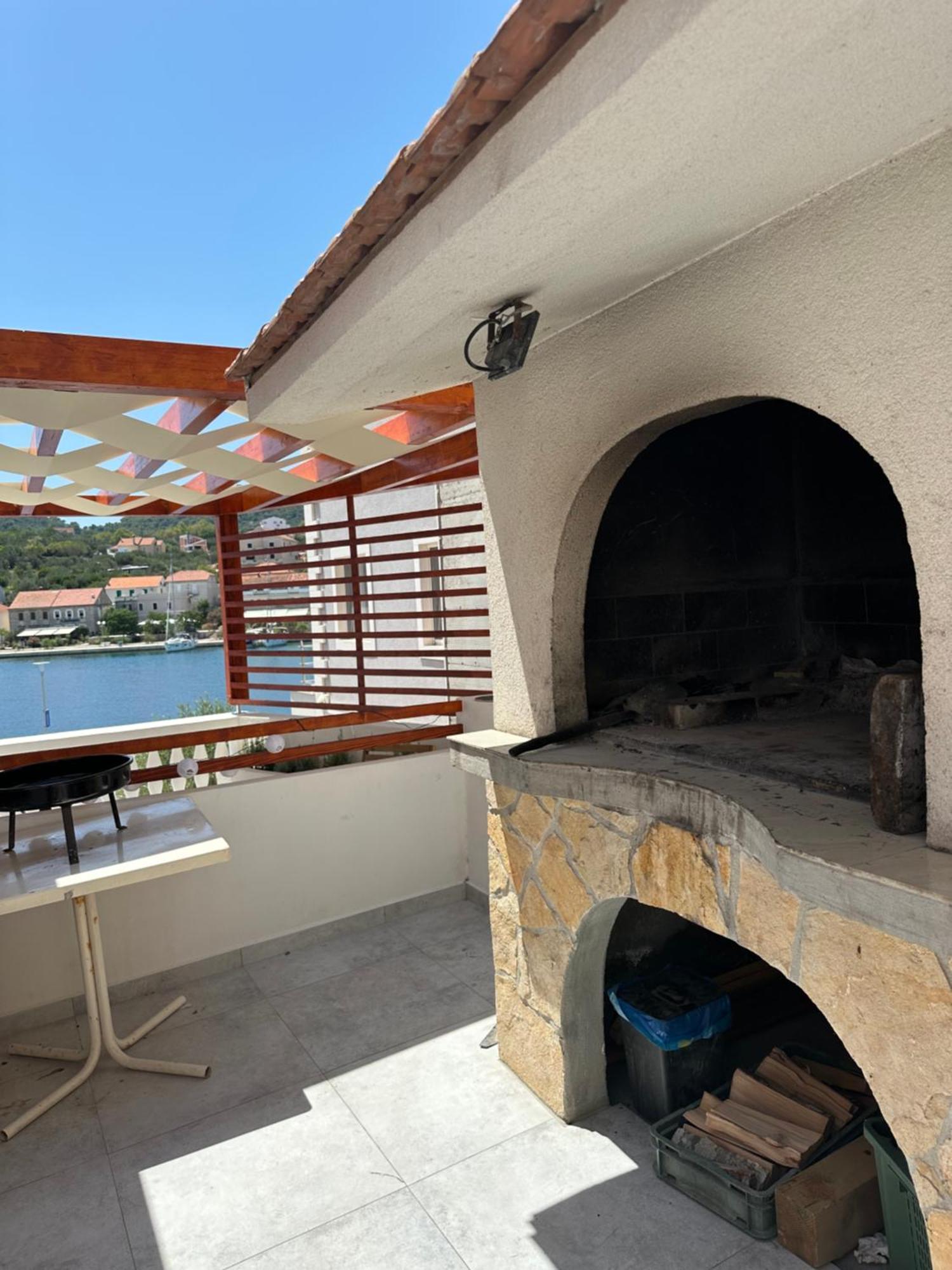 Apartmani Sali Seaview Exterior foto